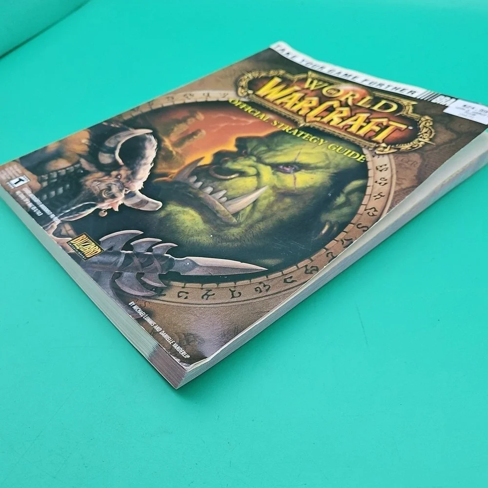 World Of Warcraft Official Strategy Guide by BradyGames Blizzard Video Game Book